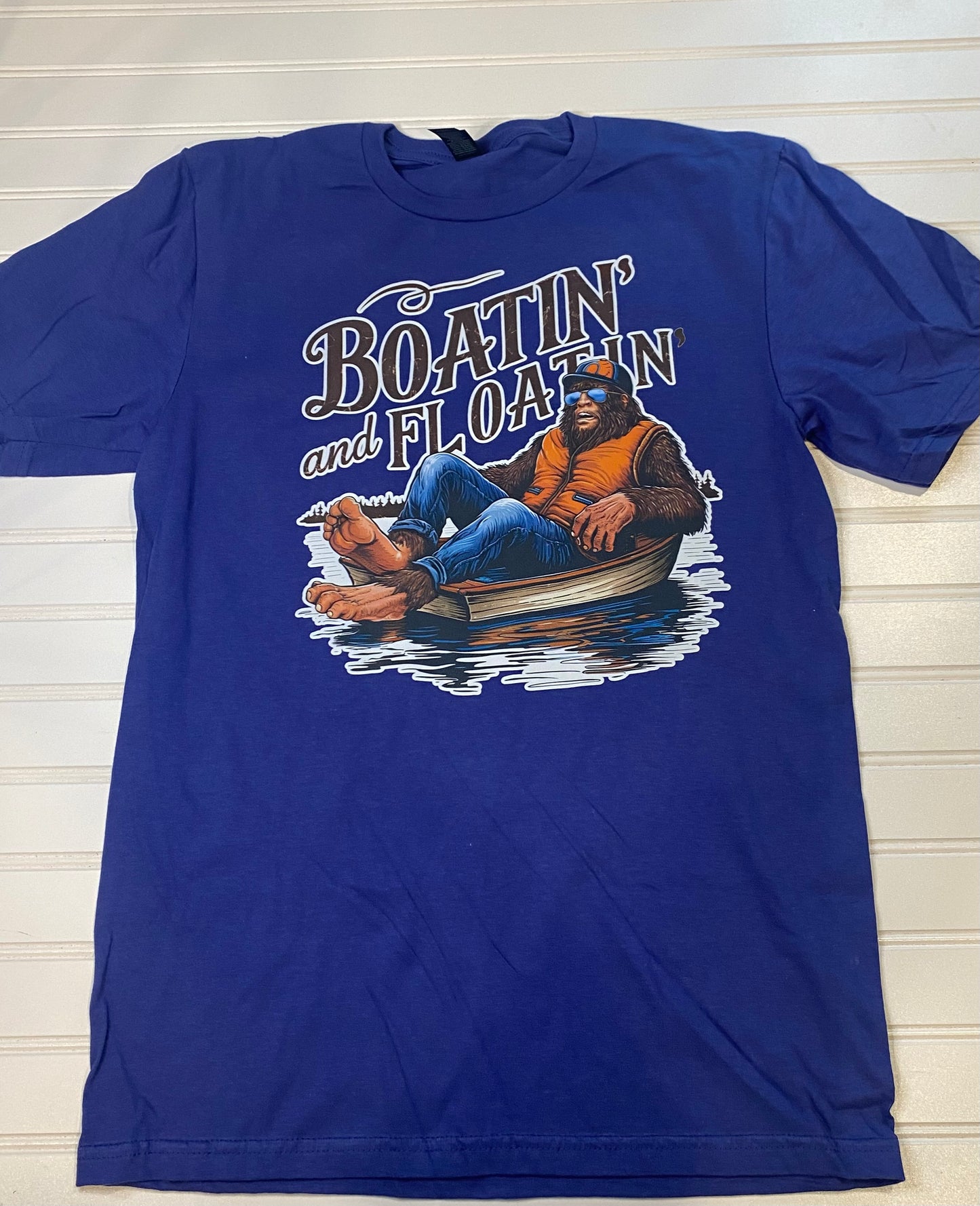 Mens Boatin & Floatin Tee